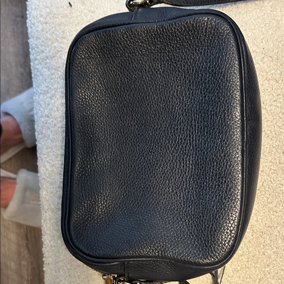 Gucci Blue Blondie Pebbled Leather Crossbody Bag with Embossed Double G - Picture 5 of 7